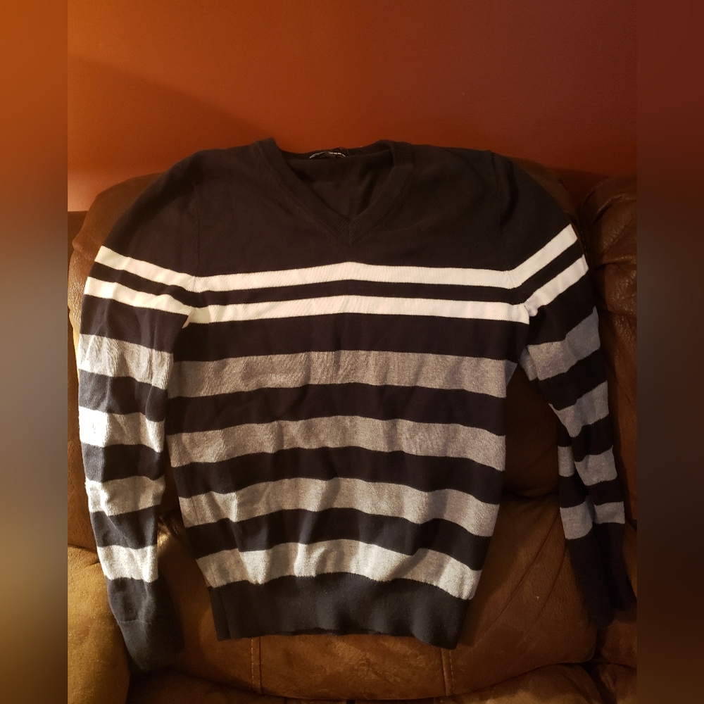 Ladies sweater